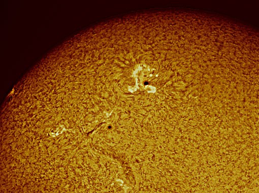 chromosphaere-20040328a