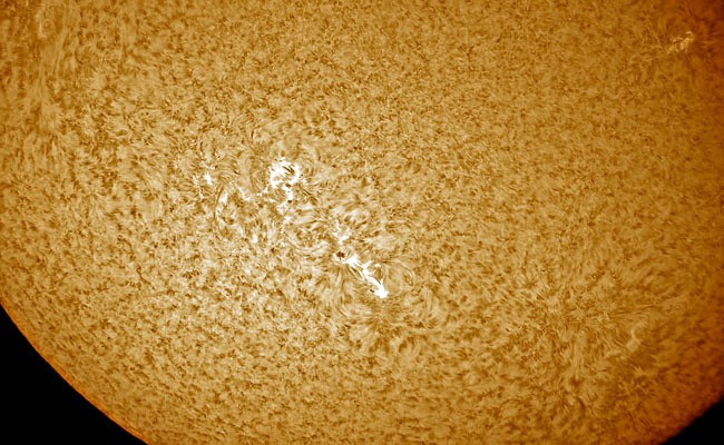 chromosphaere-20110410a